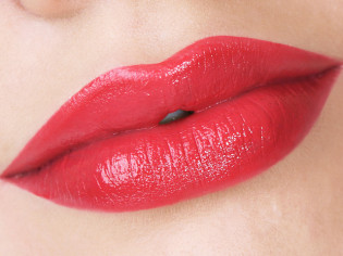 Review & Swatches: Guerlain Kiss Kiss Lipstick for Fall 2014 ...